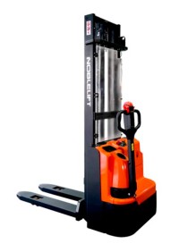 Штабелер электрический самоходный Noblelift  ECL15N 1500 кг 3600 мм с литиевой батареей