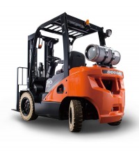 Вилочный газ-бензиновый автопогрузчик Doosan G30N-7