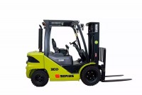 Вилочный дизельный погрузчик Clark S20D 2 т