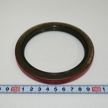 Сальник/Seal Lip Type 8N4815/D700645 Doosan