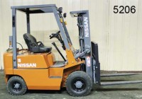Газ-Бензиновый автопогрузчик Nissan 5206 Б/У